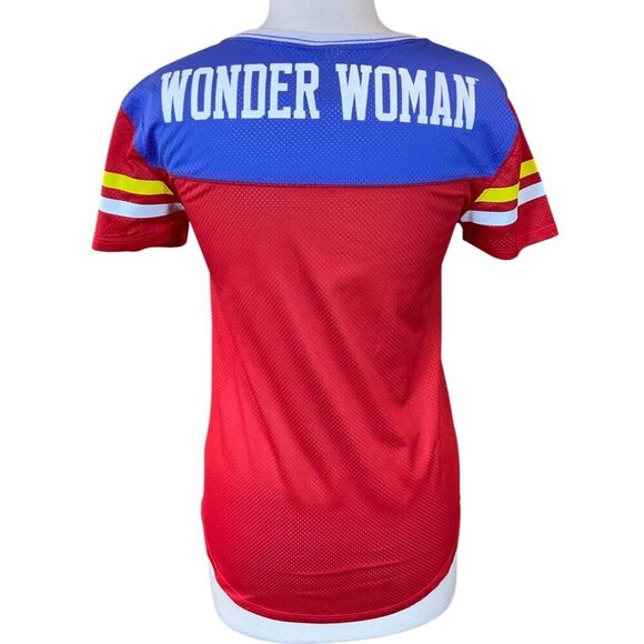 DC Comics Originals Wonder Woman Short Sleeve Mesh V-Neck Jersey Top Ladies Med - Picture 4 of 7